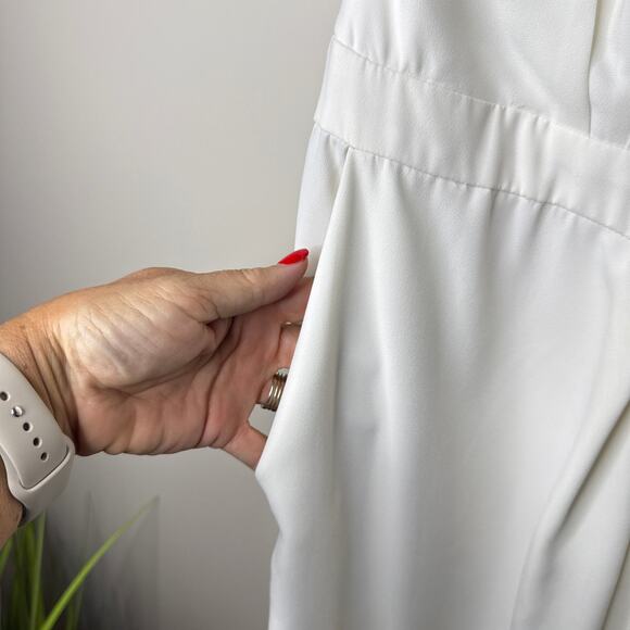 Jill Jill Stuart Mara Deep V Jumpsuit Off White Size 12 Anthropologie Open Back - Picture 6 of 13